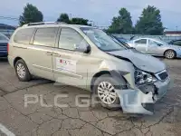 2012 KIA Sedona фото