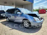 2012 KIA Sedona фото
