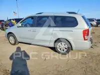 2012 KIA Sedona фото
