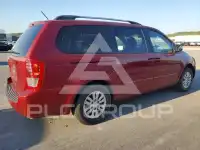 2012 KIA Sedona photo