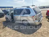 2012 KIA Sedona фото
