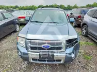 2012 Ford ESCAPE photo