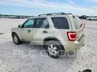 2012 Ford ESCAPE photo