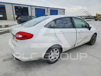 2012 Ford FIESTA фото