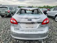 2012 Ford FIESTA фото