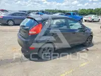 2012 Ford FIESTA фото