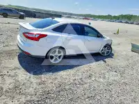 2012 Ford FOCUS photo