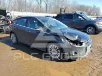 2012 Ford FOCUS photo