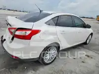 2012 Ford FOCUS photo