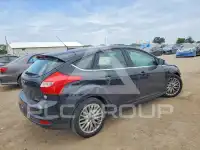 2012 Ford FOCUS photo