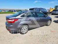 2012 Ford FOCUS photo