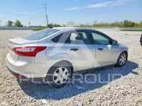 2012 Ford FOCUS photo