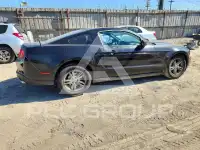2012 Ford MUSTANG фото