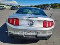 2012 Ford MUSTANG фото