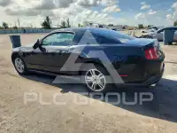 2012 Ford MUSTANG фото