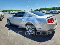 2012 Ford MUSTANG фото