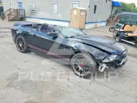 2012 Ford MUSTANG photo