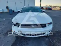 2012 Ford MUSTANG photo