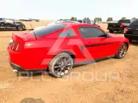 2012 Ford MUSTANG фото