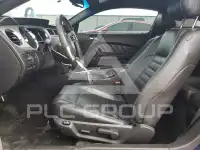 2012 Ford MUSTANG фото