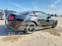 2012 Ford MUSTANG photo