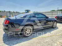 2012 Ford MUSTANG фото