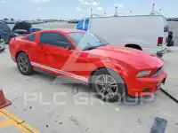 2012 Ford MUSTANG фото