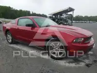 2012 Ford MUSTANG фото