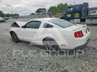 2012 Ford MUSTANG фото