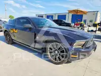2012 Ford MUSTANG фото
