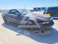 2012 Ford MUSTANG photo