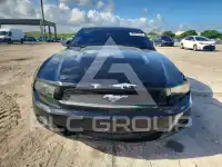 2012 Ford MUSTANG фото