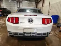 2012 Ford MUSTANG photo