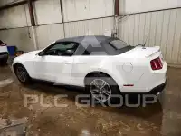 2012 Ford MUSTANG photo