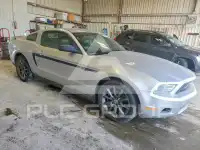 2012 Ford MUSTANG photo