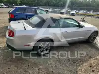 2012 Ford MUSTANG фото