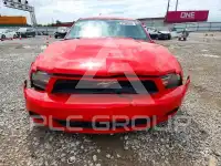 2012 Ford MUSTANG фото