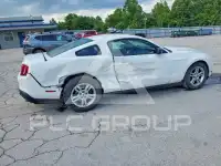 2012 Ford MUSTANG photo