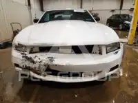 2012 Ford MUSTANG photo
