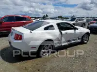 2012 Ford MUSTANG фото