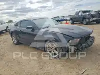 2012 Ford MUSTANG фото