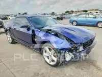 2012 Ford MUSTANG фото