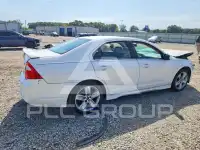 2012 Ford FUSION фото