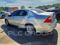 2012 Ford FUSION фото