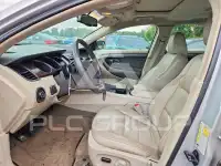 2012 Ford TAURUS фото