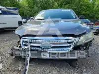 2012 Ford TAURUS фото