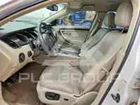 2012 Ford TAURUS фото