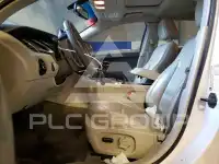 2012 Ford TAURUS фото