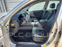 2012 Hyundai Genesis photo