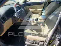 2012 Hyundai Genesis photo